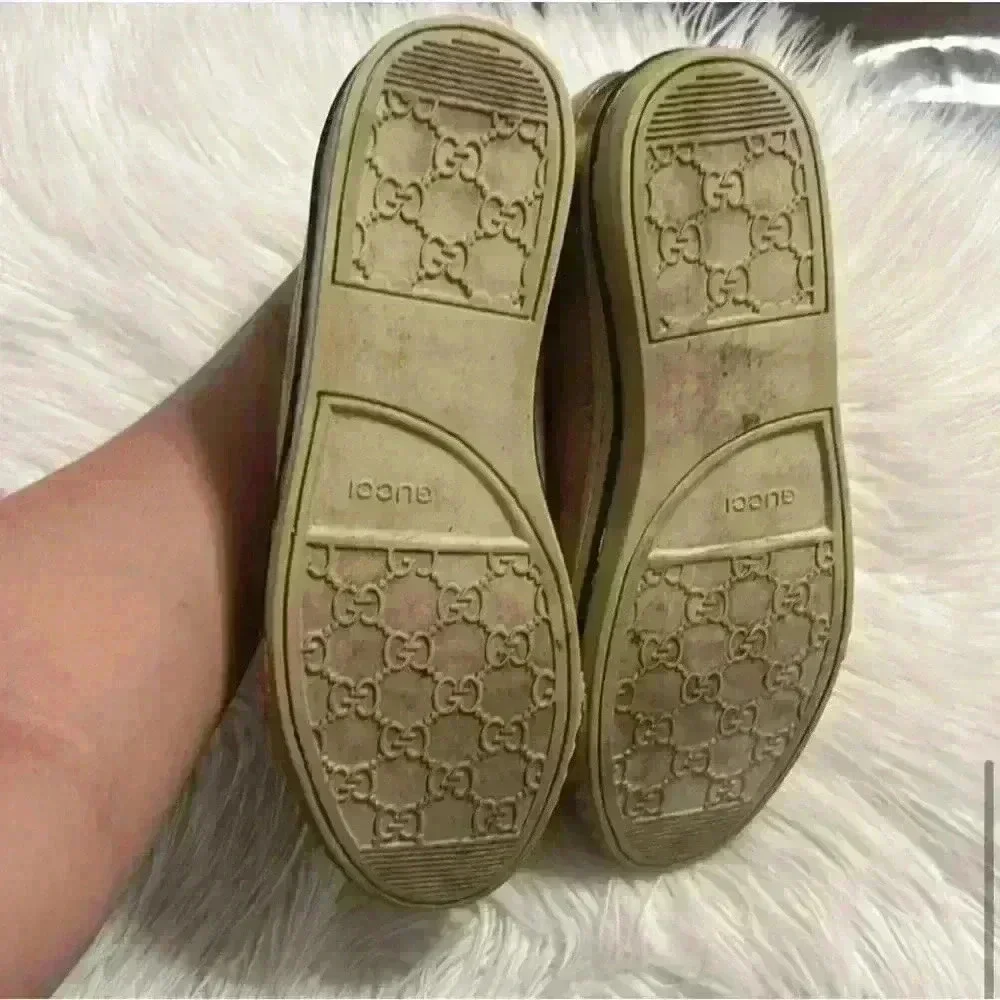 Authentic Gucci shoes - Picture 8 of 8
